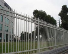 工廠鋅鋼護欄定制定做價格多少錢一米