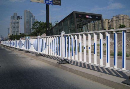 道路護欄施工方案及解決辦法