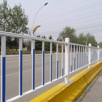  湖州鋁合金草坪護欄安裝費用-百度推薦